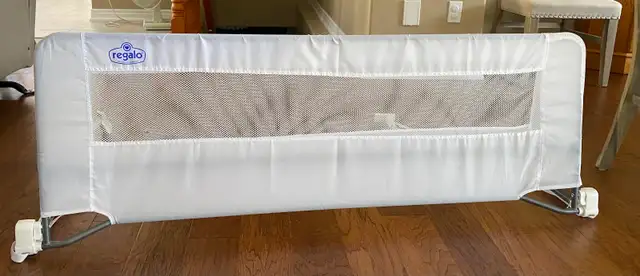 Regalo Bed Rail for Child's Bed