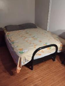 A room for rent at St Clair and Keele for male available Oct 1st - Photo 5