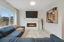 St.Albert Riverside! 4 Beds Up! Bonus Room! A/C! Whole package! - Photo 5