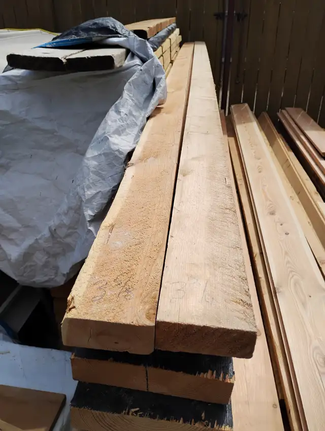 New D Fir Accurate Cut 2' Lumber @ $1 / ft or less