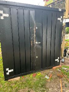 storage unit bin - Photo 2