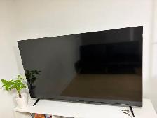 TCL 55" QLED 4K Smart TV   IKEA TV Bench - Photo 2