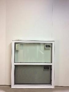 10419GP Fenêtre Guillotine PVC Blanc Guillotine simple 42 x 47