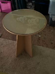 For Sale:   Round accent Table with glass top. - Photo 2
