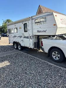 2000 westwind 20’ camper