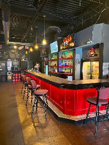 Bar/pub/restaurant for Sale - Photo 2