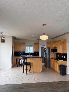 4 bed 5 bath big mansion like house 3500sqft on thelake for rent - Photo 4