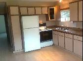 KELOWNA $2550 CLOSE to D/T college Hospital 4 Bds 2 bathS - Photo 2