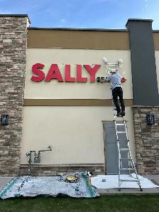 sign/tech/helper - Photo 2