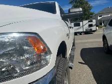 2016, Ram 2500, Quad Cab, long box 5.7 litre Hemi - Photo 3