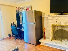 Furnished 1 Bedroom Mississauga for rent: Oct.01 2026 Rent $2100 - Photo 2