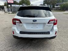 2015 Subaru Outback - Photo 6