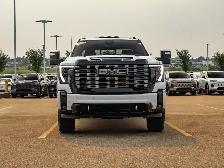 2026 GMC Sierra 3500HD Denali Ultimate - Photo 3