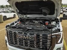2026 GMC Sierra 3500HD Denali Ultimate - Photo 10