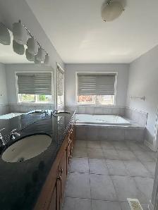 4 BEDROOM HOME AVAILABLE FOR RENT IN ST. CATHARINES! - Photo 7