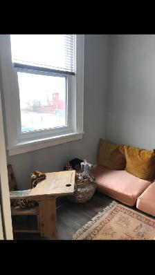 Century Cottage Brick House- 1 Bedroom   office - Photo 9