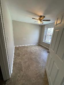 Bright 2 Bedroom Upper Apartment in Character Home - Photo 7