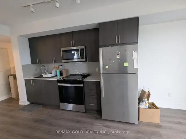 Private room for rent