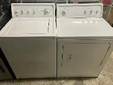 Laveuse sécheuse traditionnelles blanches Kenmore
