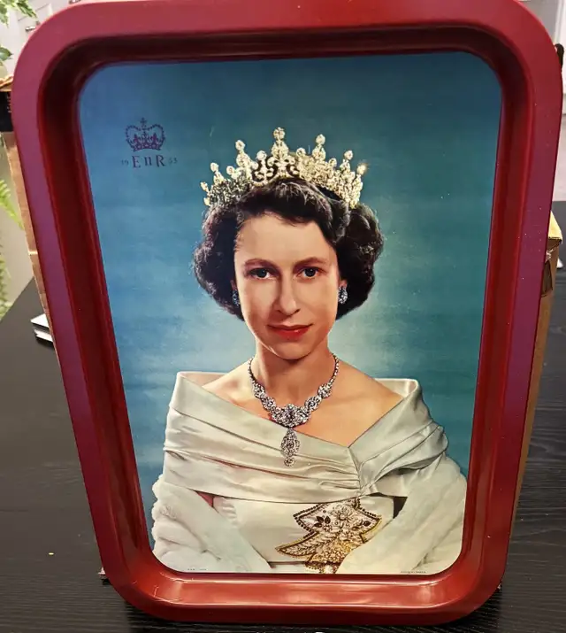 Vintage 1953 Queen Elizabeth II Coronation Tin Serving Tray
