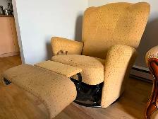 DIVAN, FAUTEUIL, TABLES, COMMODES (Succession) - Photo 2
