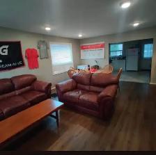 Room by McMaster U /male student house $634 @ mos incl utilities - Photo 4