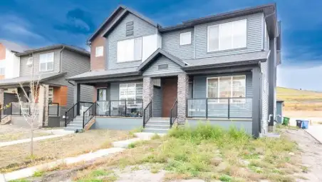 4-BEDROOM HOUSE FOR RENT – WOLF CREEK SE, CALGARY