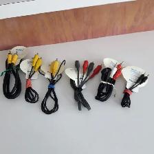 6 CABLES NEUFS AUDIO-VIDÉO RCA, 4 SIMPLES 2 DOUBLÉS: $3.00CHACUN