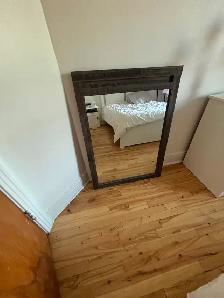 Grand miroir mural 20$ - Photo 2