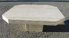 PETITE TABLE BASSE EN MARBRE (PLEIN MARBRE)