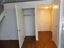 Condo For Rent - Photo 3