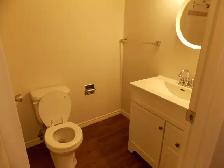 Condo For Rent - Photo 10