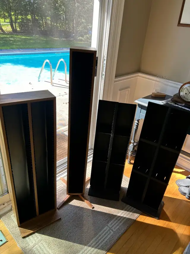CD STANDS