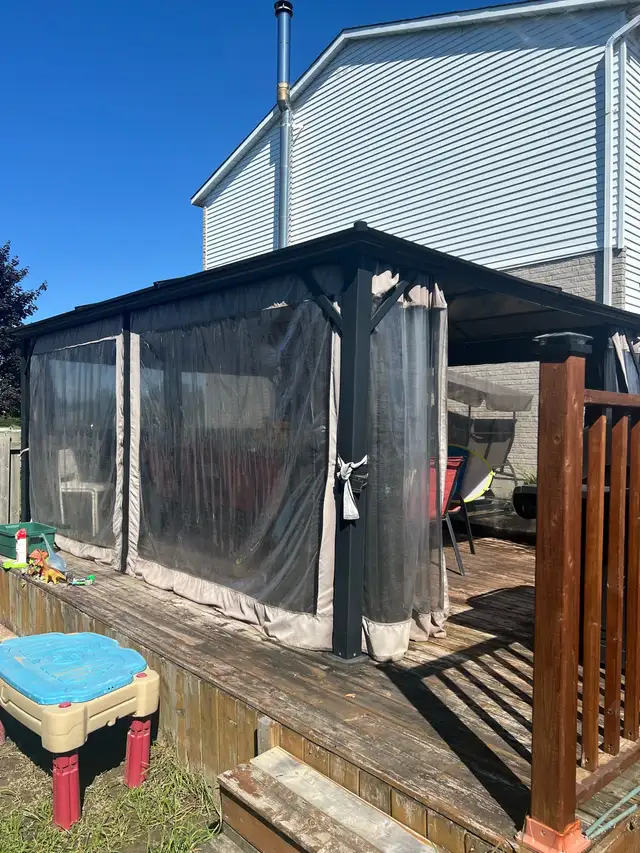 gazebo avec toile
