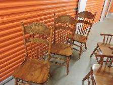 6 Chaises antique en chêne avec gravures. - Photo 2