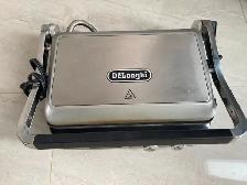 DeLonghi Livenza All-Day Grill- CGH1030D