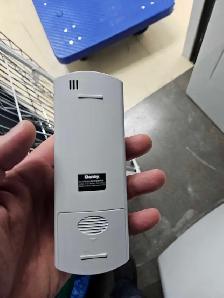 Danby A/C Remote - like new - Photo 2