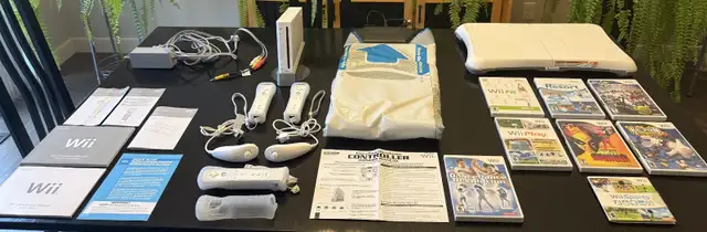 Nintendo Wii Bundle - Console, Balance Board, Dance Mat, 8 Games