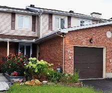 3 beds, 2.5 baths townhouse - Photo 13