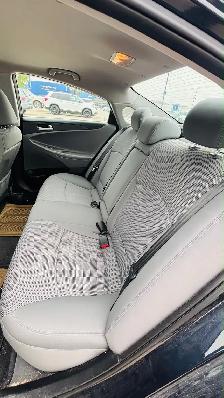 Hyundai Sonata - Photo 3