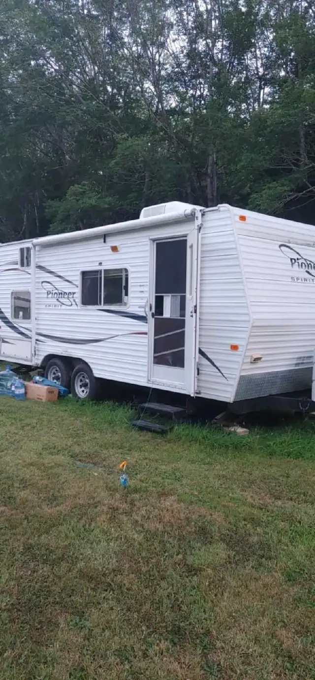 Pioneer Spirit travel trailer