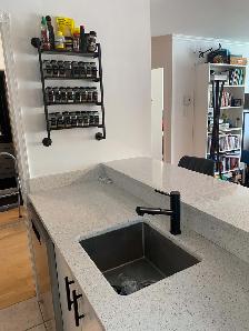 Condo rénové semi-meublé Lebourneuf avec borne électrique - Photo 10