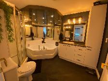 Condo rénové semi-meublé Lebourneuf avec borne électrique - Photo 13