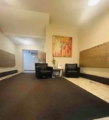 Beautiful property on Hamilton Mountain ~ renovated two bedroo - Photo 4