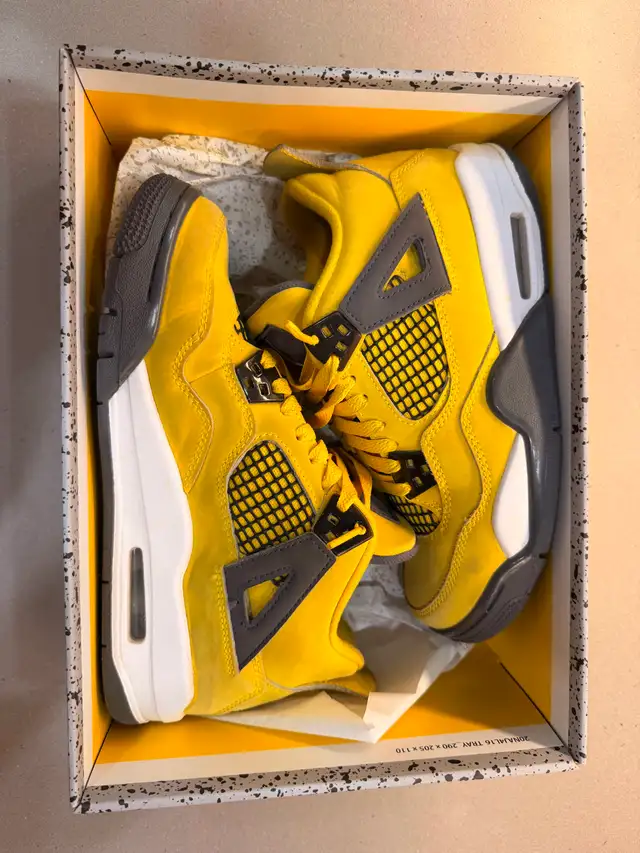⚡ HARD-TO-FIND AIR JORDAN 4 RETRO "LIGHTNING" ⚡