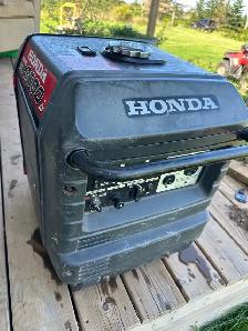 Honda Generator 3000 Watt - Photo 2