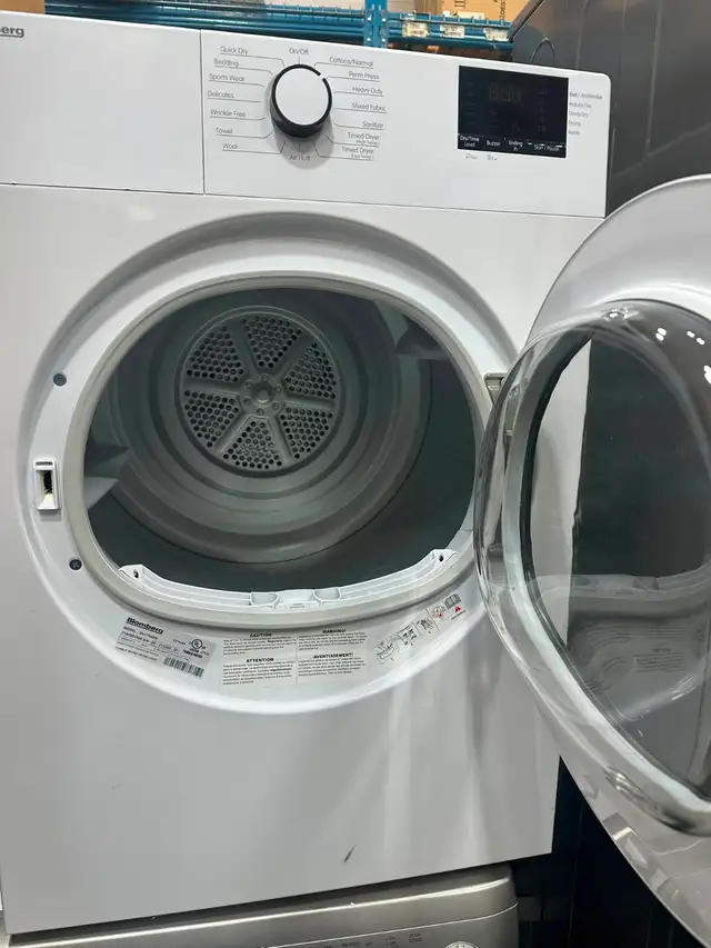 Blomberg 24' 3.7 Cu. Ft. Front Load Dryer