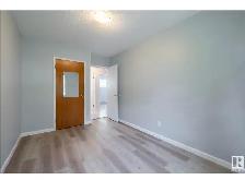 Newly renovated house for rent- West edmonton - Photo 5