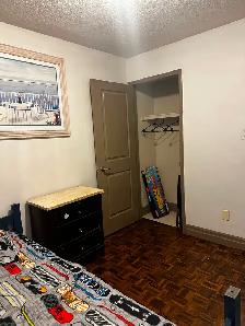 Room 4Rent Etobicoke The West Mall & Bloor FEMALE ONLY