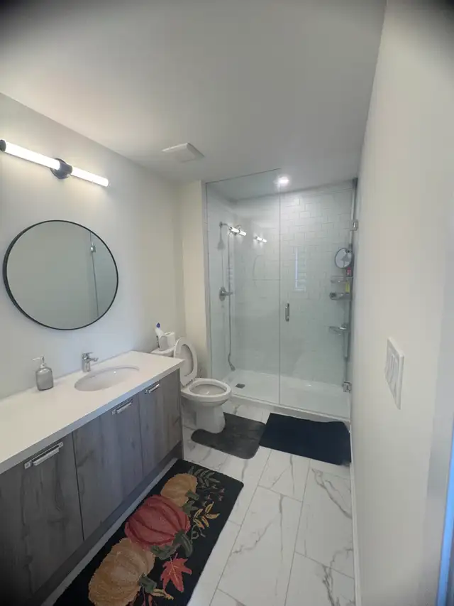 Renting private room in townhouse
